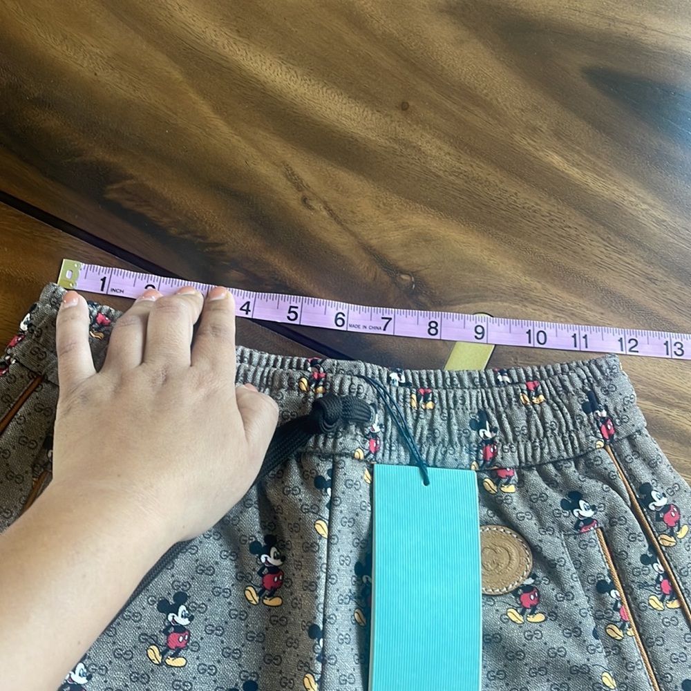 GUCCi X Disney Shorts - Picture 14 of 14